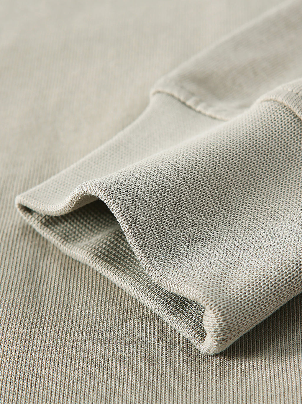 LOGAN SWEATSHIRT