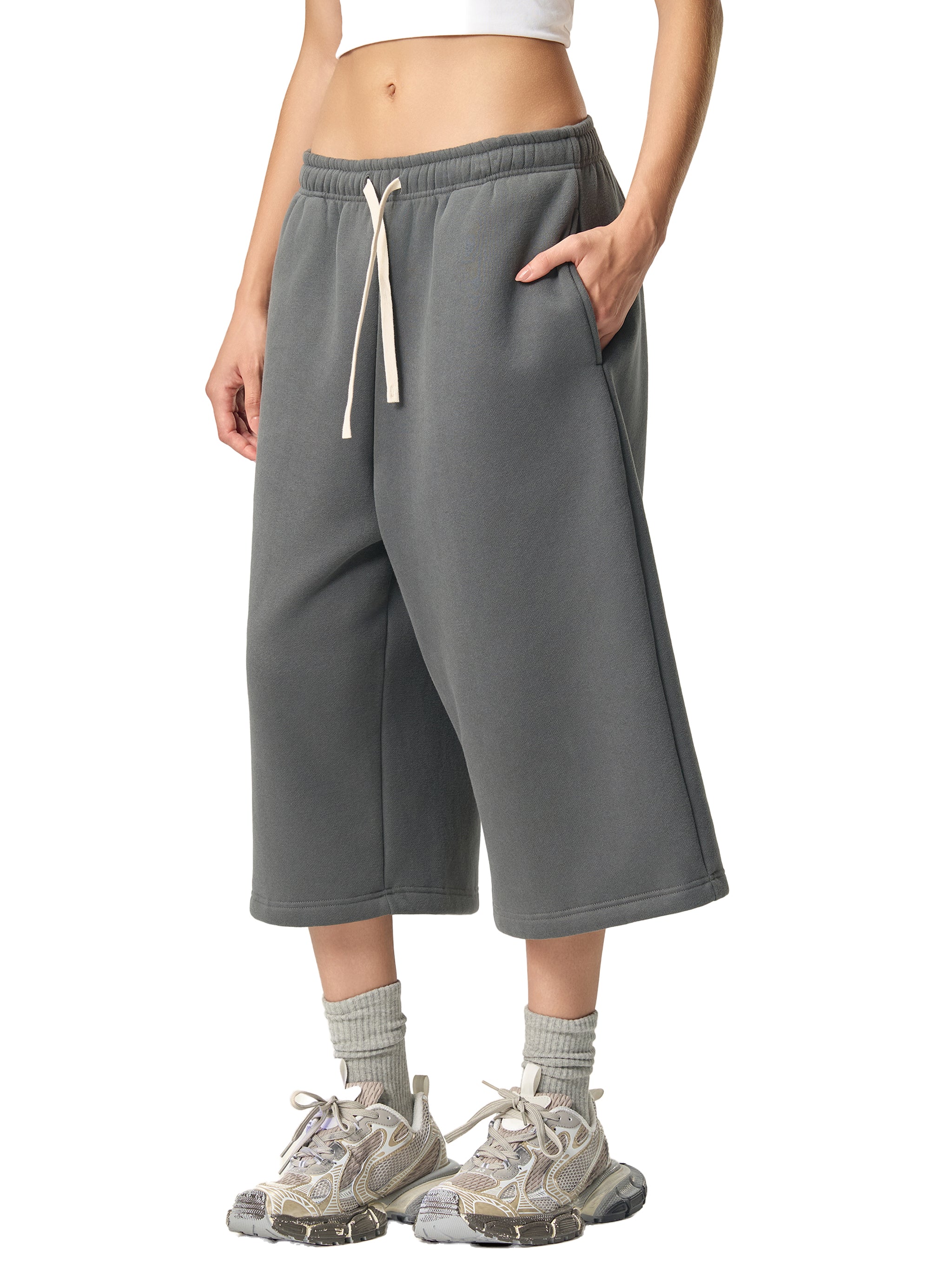 JESSIE DRAWSTRING 3/4 SWEATPANTS